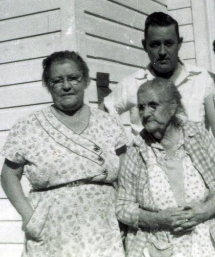 Amand Pennington Lane (r), Bertha Lane, Talmadge Lane
